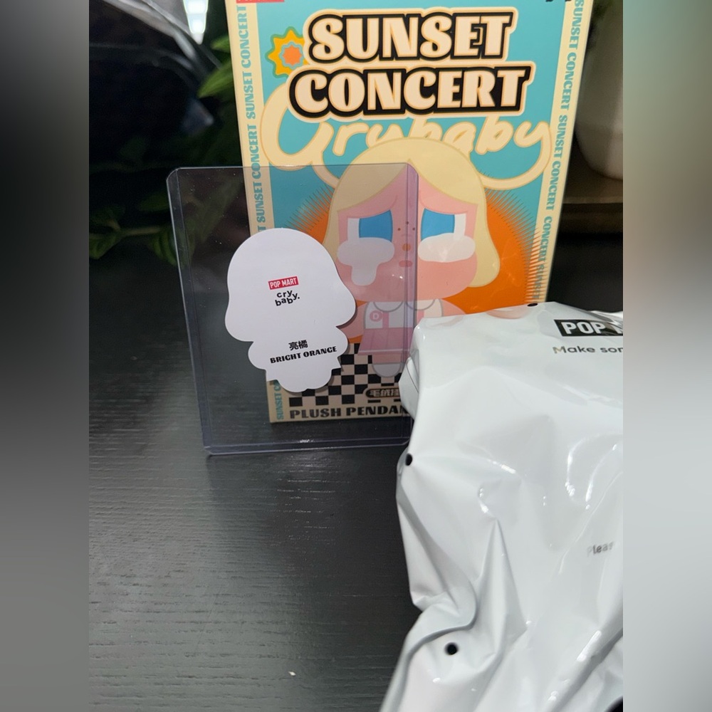 Pop Mart Sunset Concert Crybaby Plush Pendant Bright Orange - Picture 2 of 10